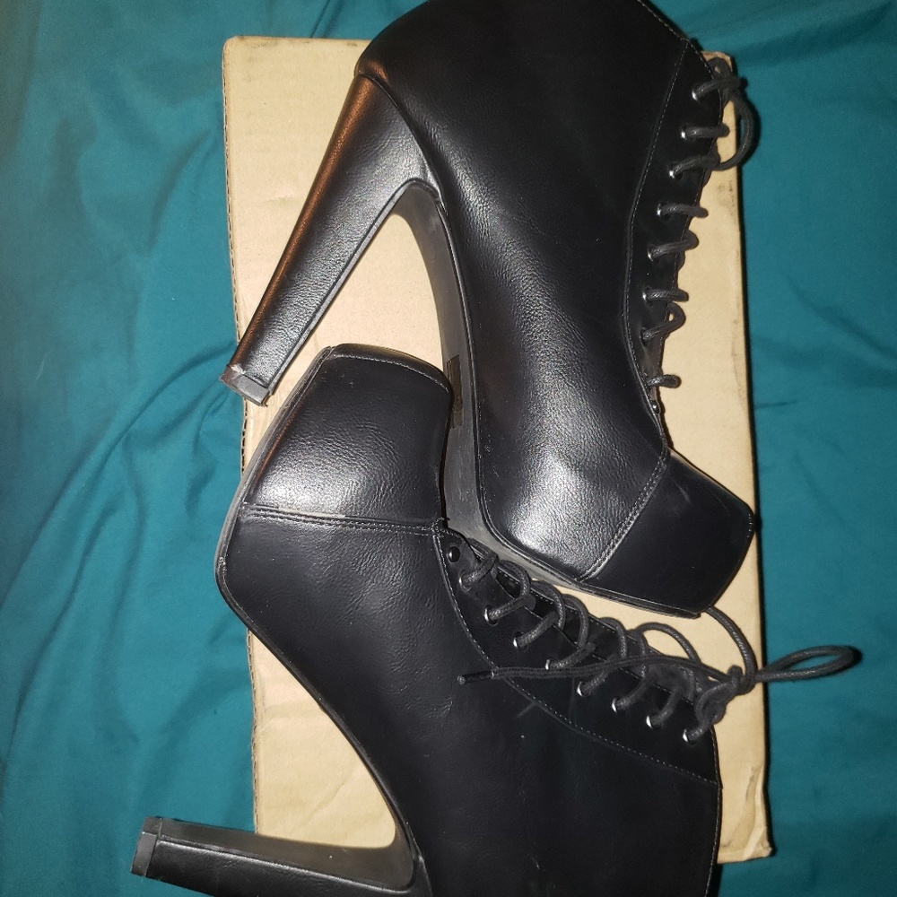 Black heels